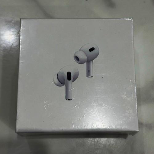 Apple AirPods Pro (2nd Gen) White In-Ear Earbuds USB-C Bluetooth (New)