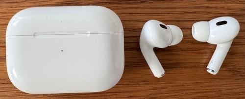 Genuine Apple AirPods Pro 2nd Generation with Wireless Charging Case. Great Cond