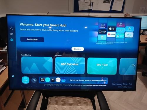 Samsung QE50Q7FAAUXXU (50" QLED 4K Vision AI Smart TV)