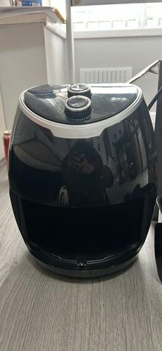 Swan 4L Family Size Air Fryer 2000W Black Adjustable Temp Timer
