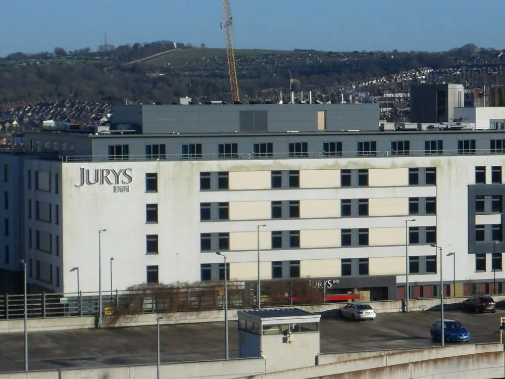 Jurys Inn Brighton — Brighton