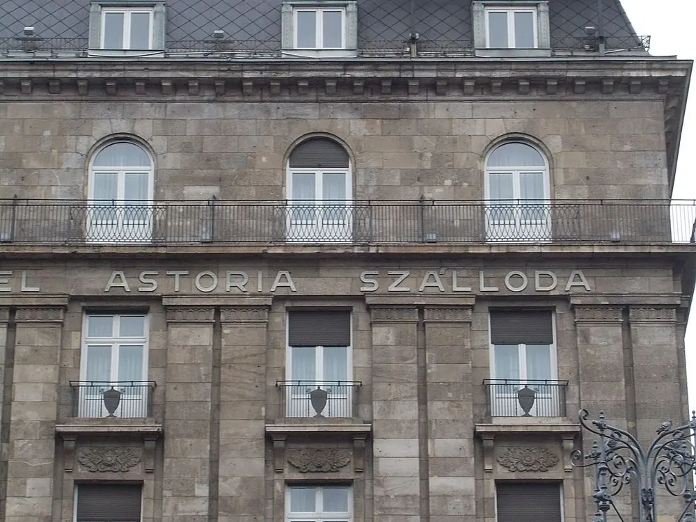 Hotel Astoria — Budapest